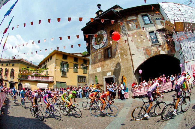 Trek Travel Giro d'Italia Race Vacation