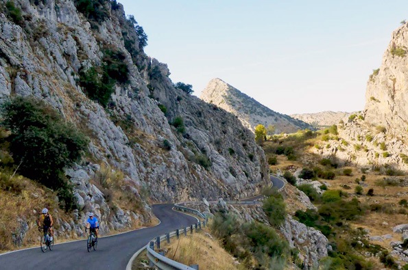 Ride through stunning terrain of Andalucia on an Andalucia bike tour